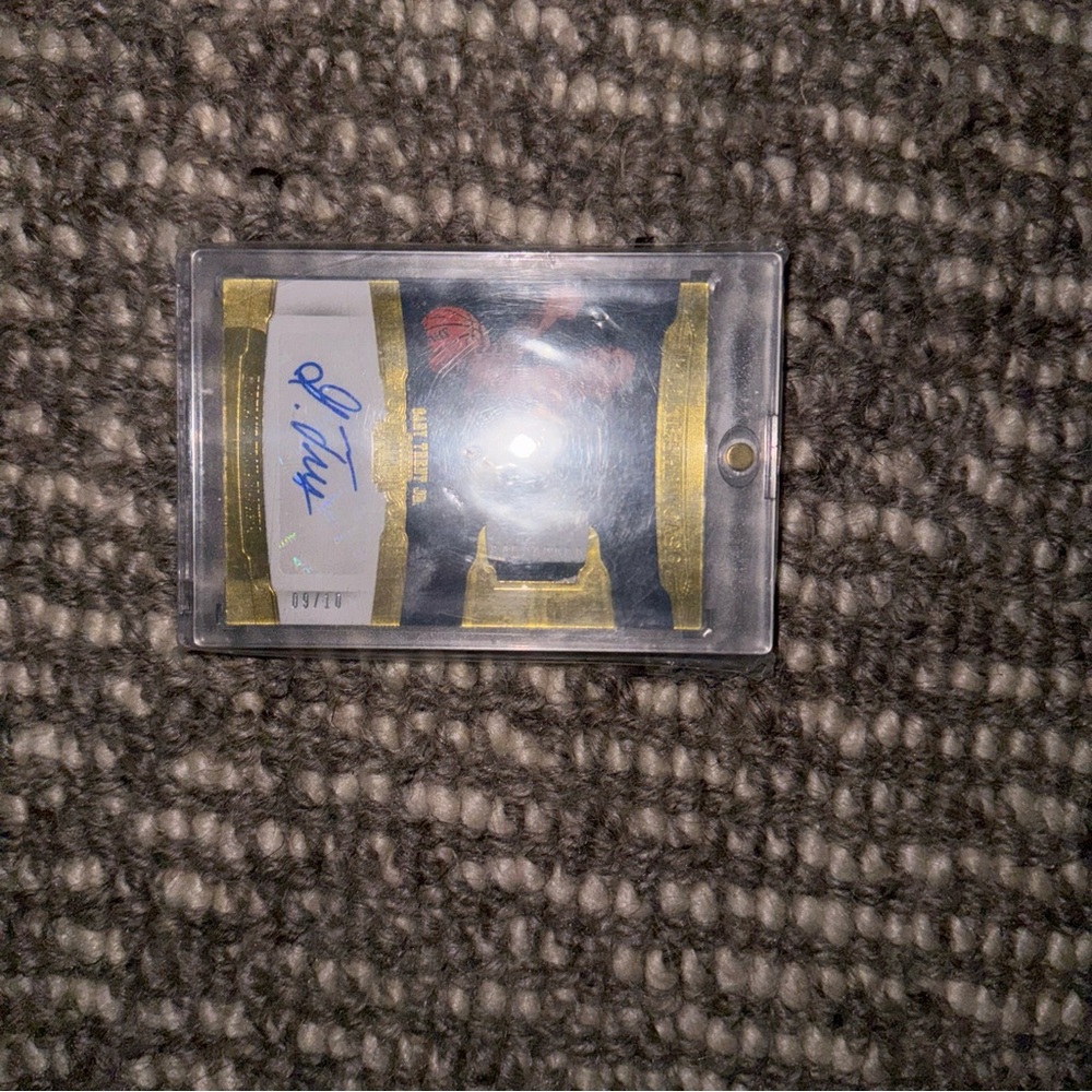 gary trent 9/10 rare sealed basketball card